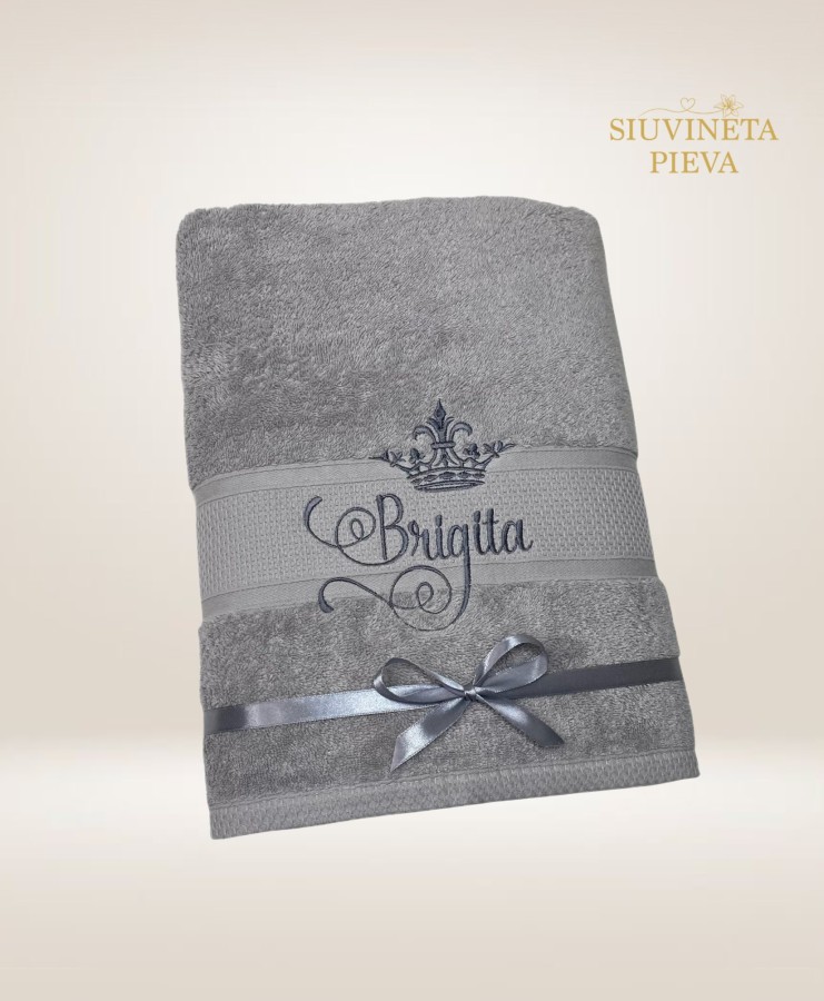  Rankšluostis su vardu ir karūna (2)