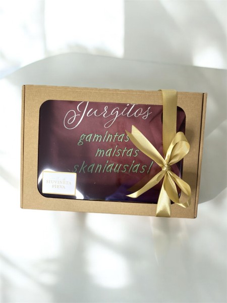 Dėžutė su langeliu prijuostei. 