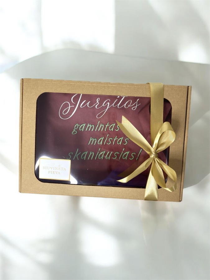 Dėžutė su langeliu prijuostei. 