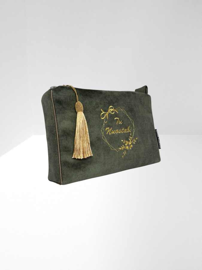 Kosmetinė "Tu nuostabi" žalsva