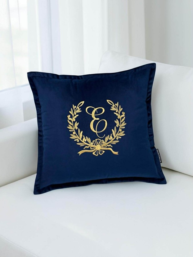 Pagalvėlė su inicialu E "Ramunė"