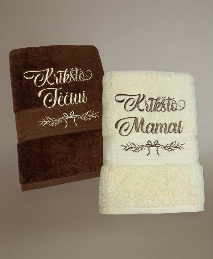 Siuvinėti rankšluosčiai krikštatėviams