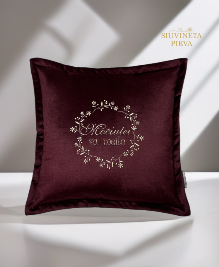 Pagalvėlė "Močiutei su meile"