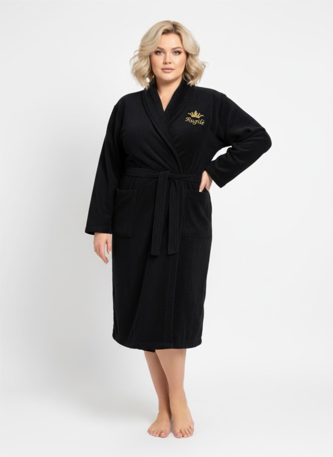 Chalatas su vardu ir karūna