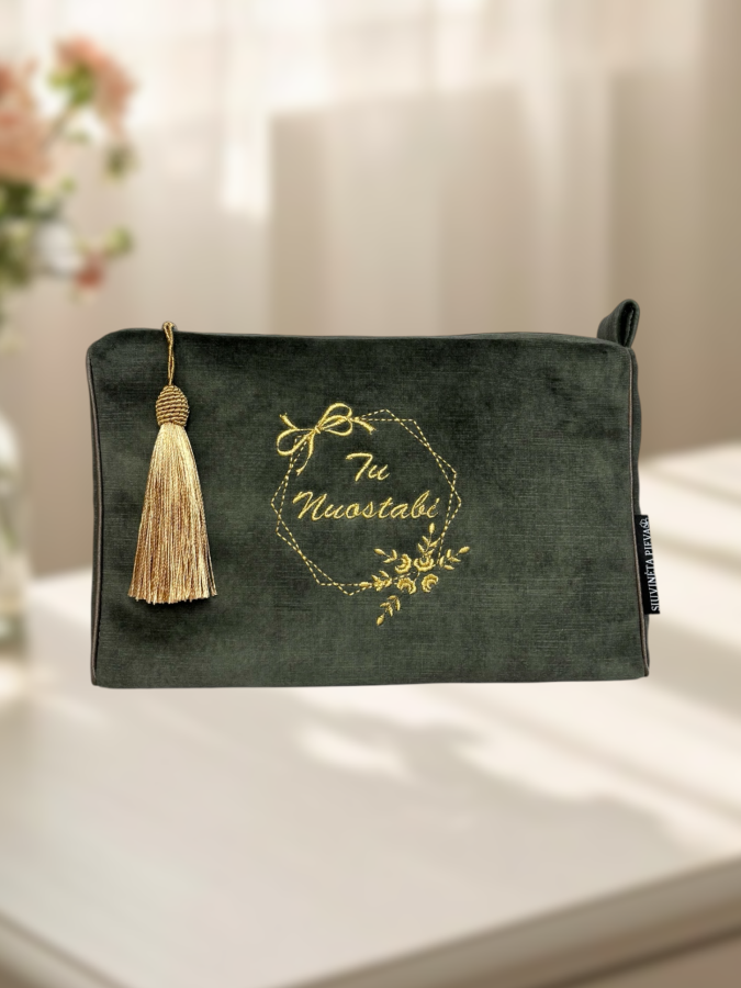 Kosmetinė "Tu nuostabi" žalsva