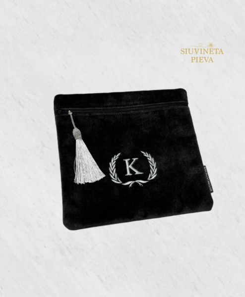 Krepšelis kosmetikai su inicialu K