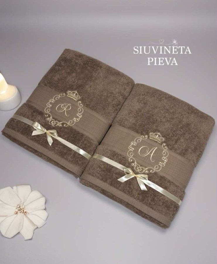 Rankšluostis (inicialas ornamente 3)